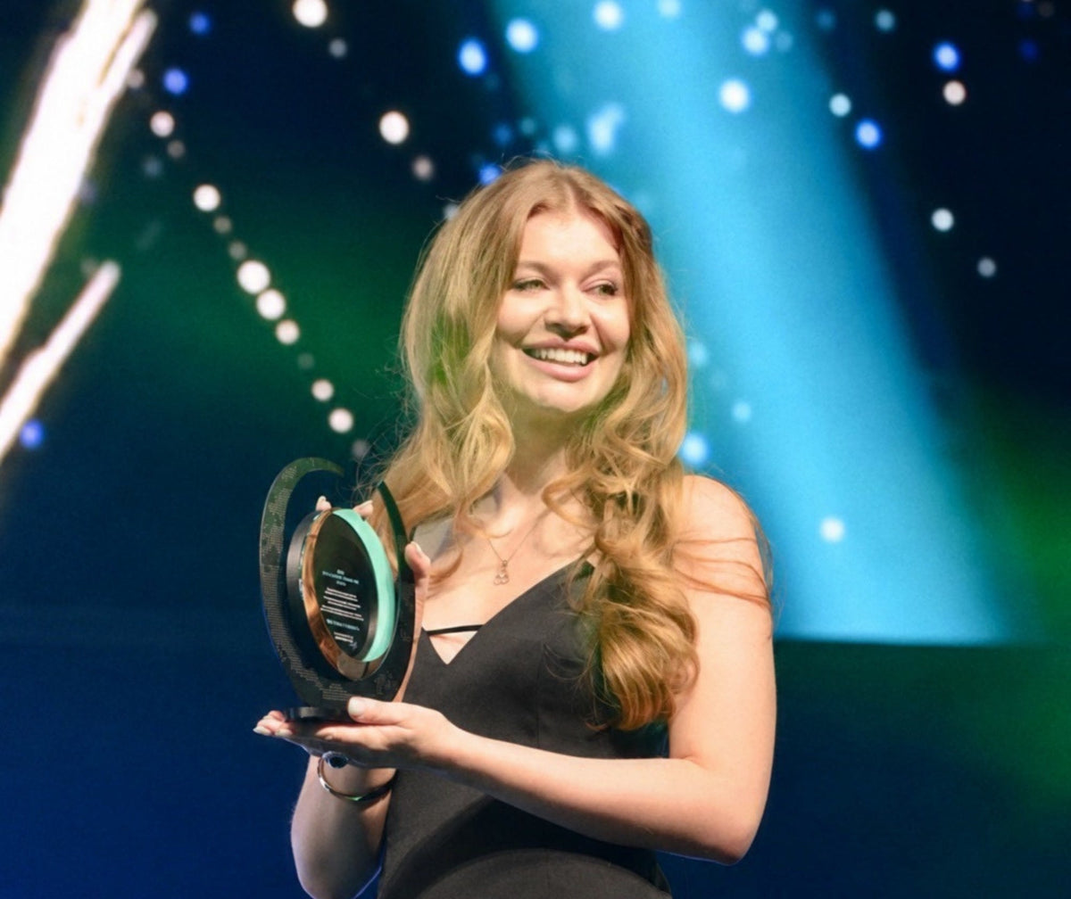 MUDr. Denisa Vašková s oceněním Rejuran Most Valued Contributor Award 2026